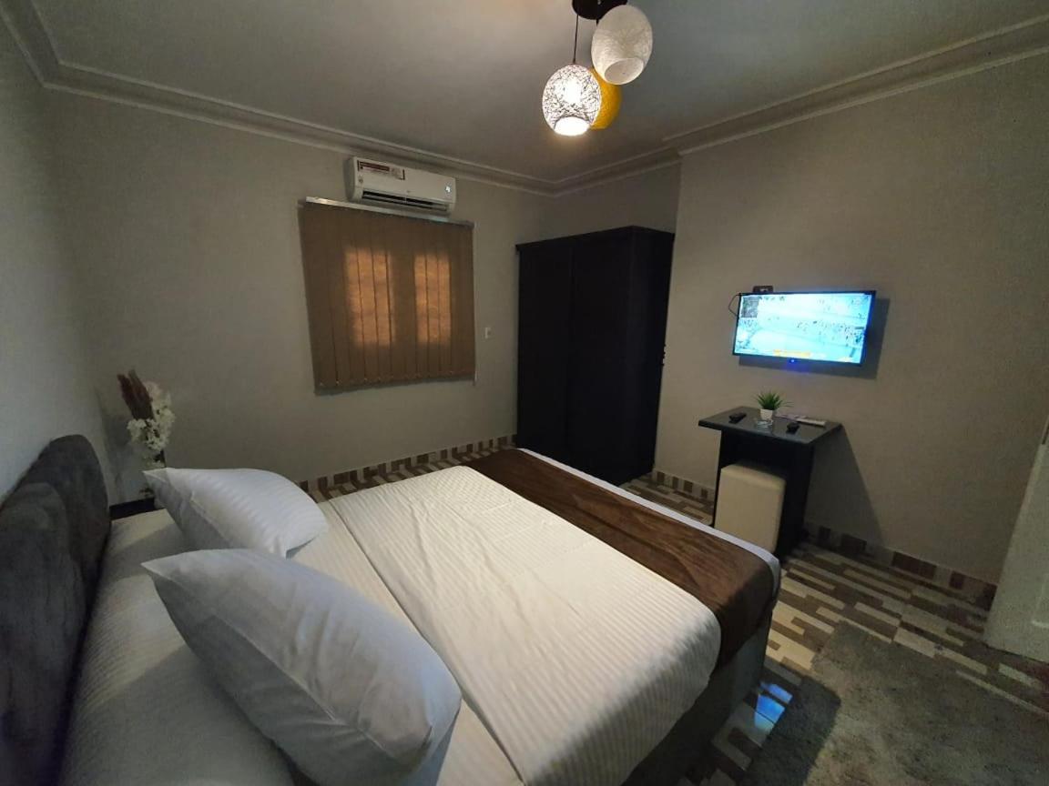 Youvala Serviced Apartment Giza Екстериор снимка
